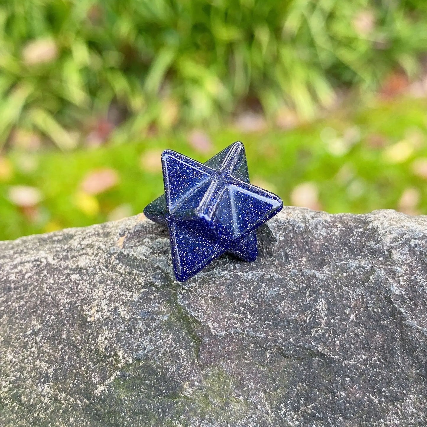 Healing Crystals: Natural Stone Merkaba Star - Sacred Meditation Energy Crystal
