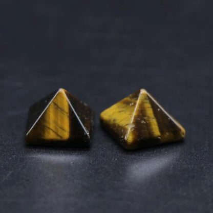 Healing Stones: Crystal Quartz Pyramid - Healing Stone Chakra Decor Gift