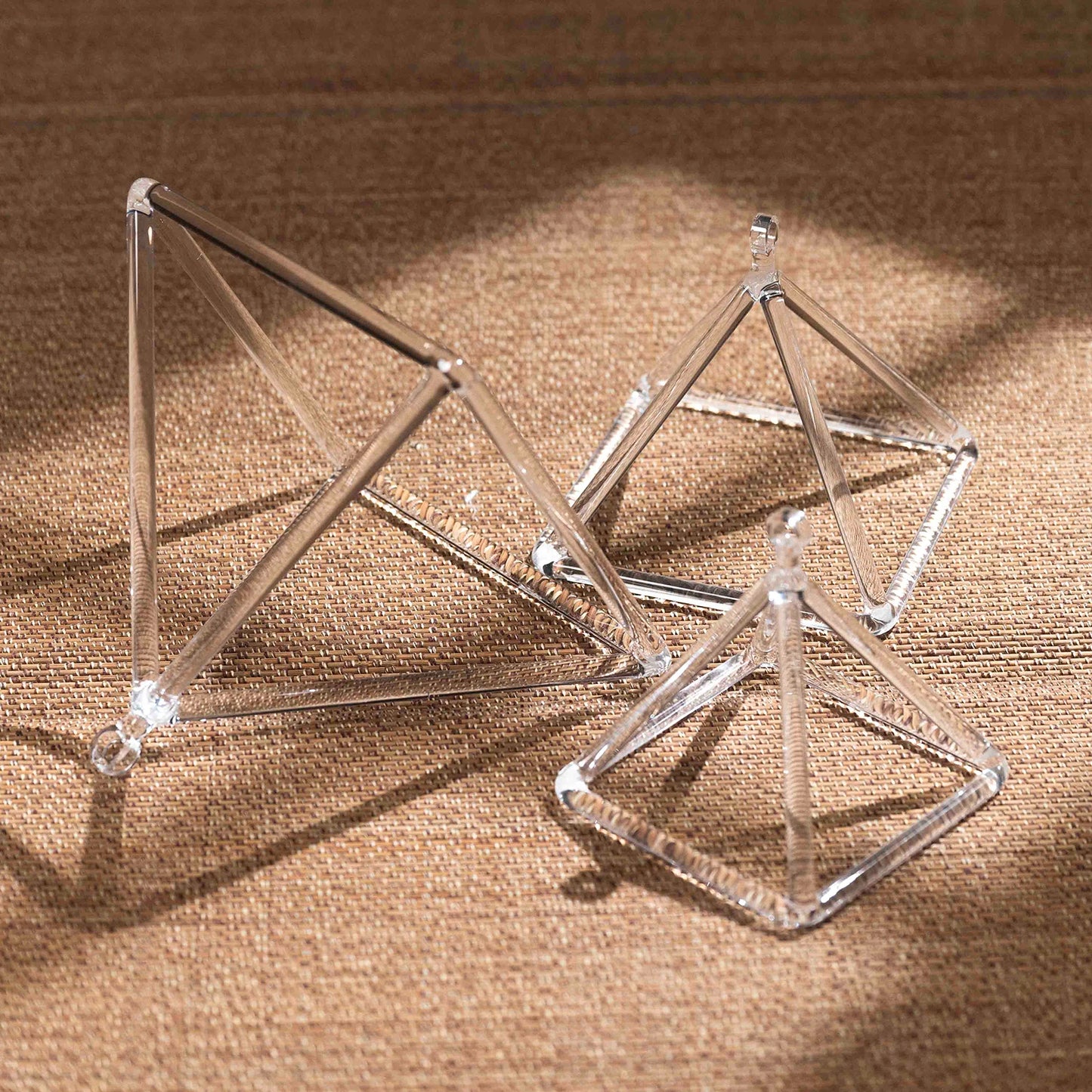 Hye-eun 3-9inch Clear Crystal Singing Pyramid Musical Instruments Sound Energy Healing Relaxation Yoga Meditation