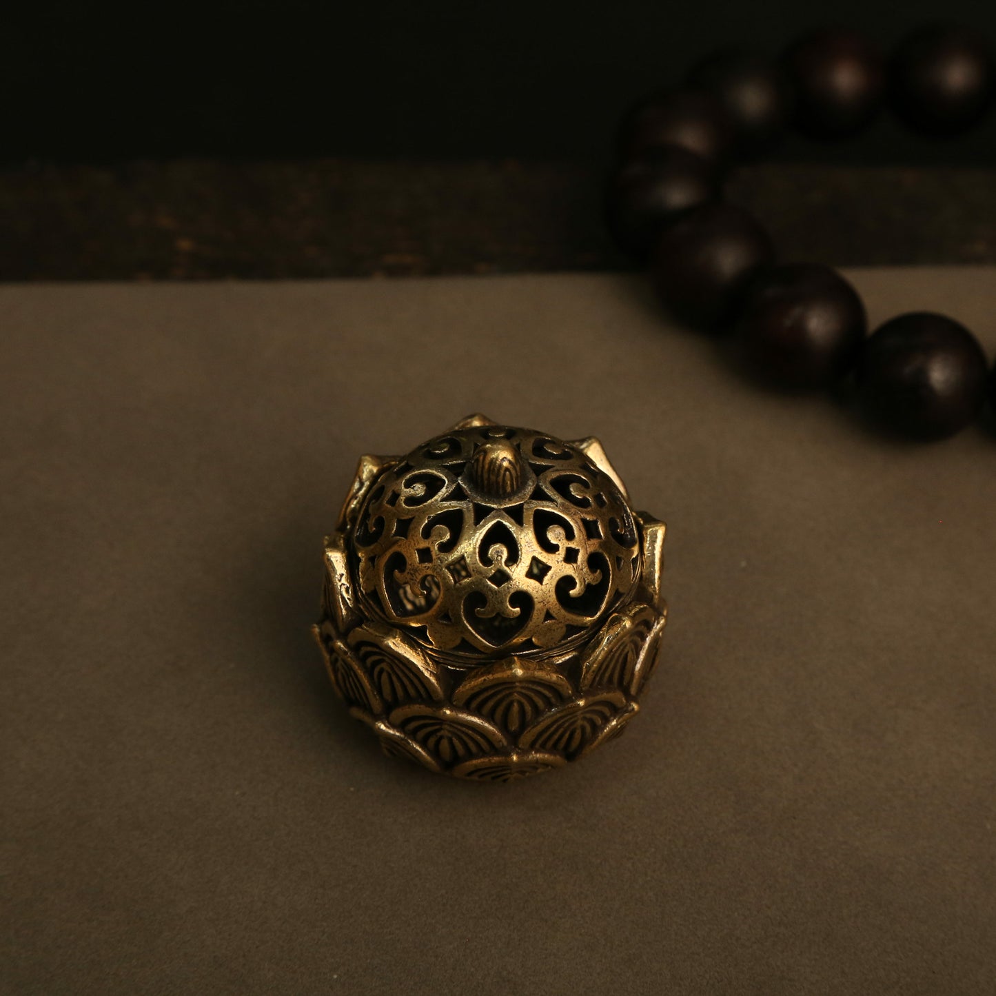 Incense Holder: Lotus Incense Cone Holder - Zen Decor for Home & Office