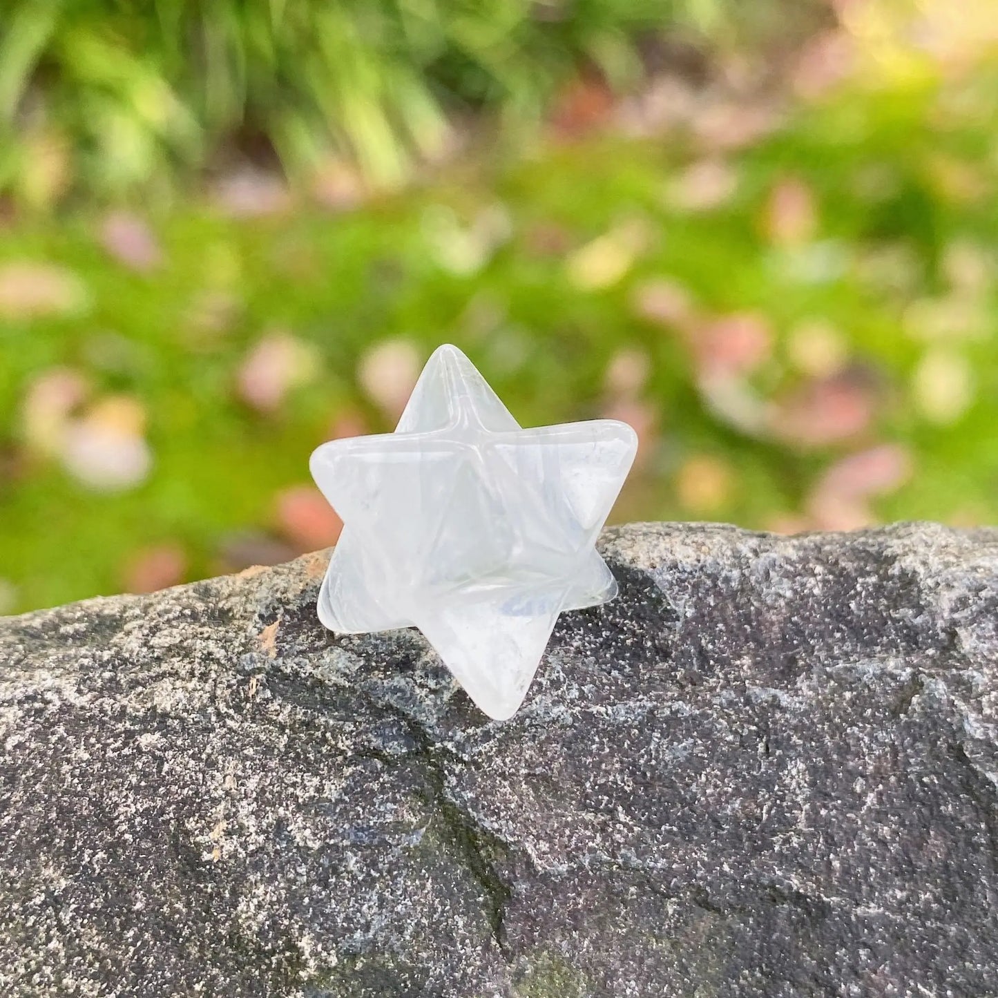 Healing Crystals: Natural Stone Merkaba Star - Sacred Meditation Energy Crystal