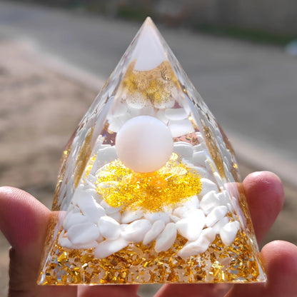 Healing Stones: Orgonite Pyramid Crystals - Healing Reiki Chakra Decor