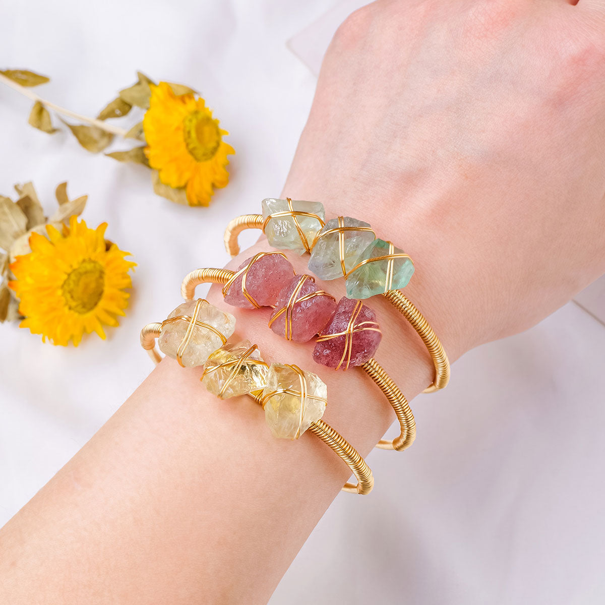 Crystal Bracelet: Natural Crystal Healing Bracelet - Women's Protection & Reiki