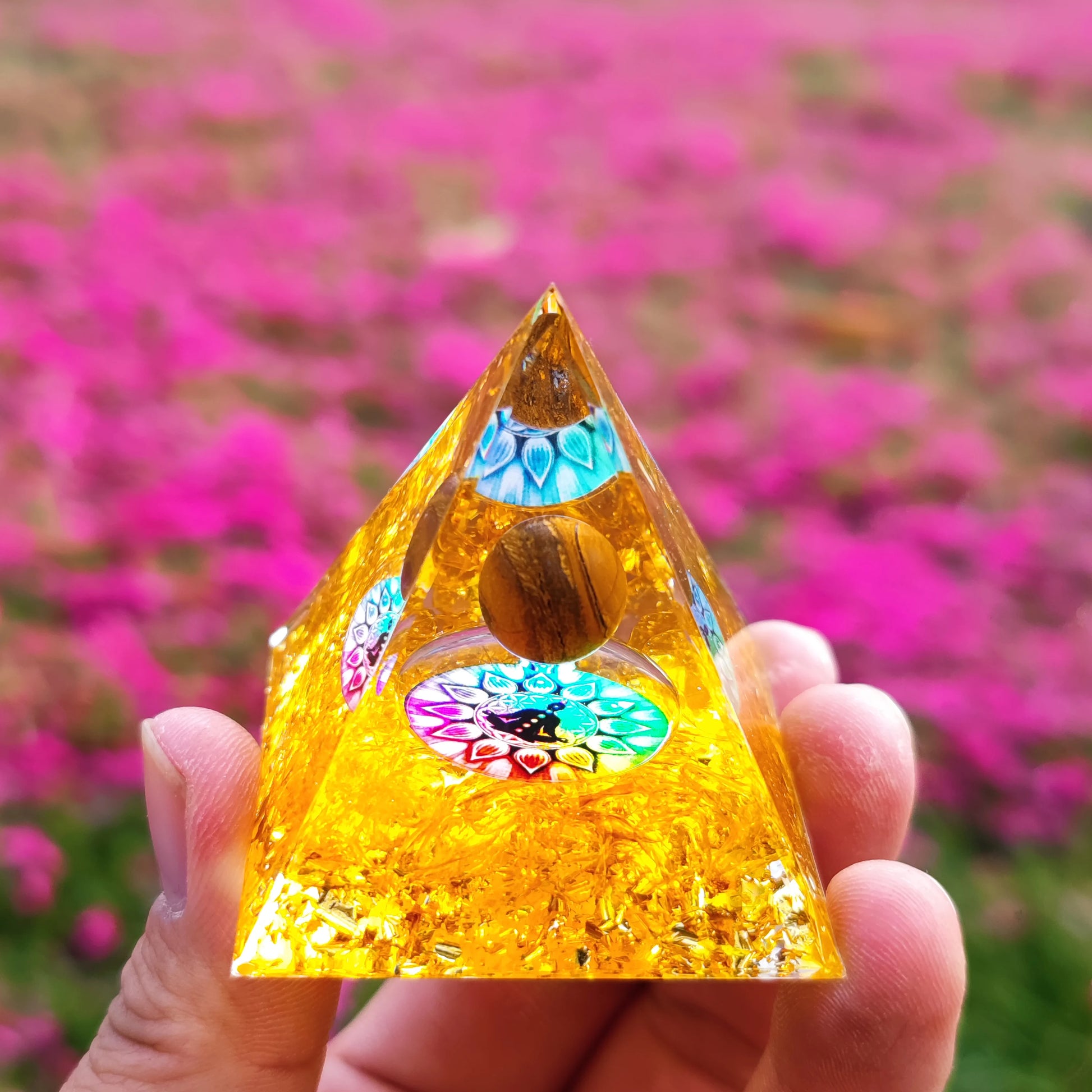 Healing Stones: Orgonite Pyramid Crystals - Healing Reiki Chakra Decor