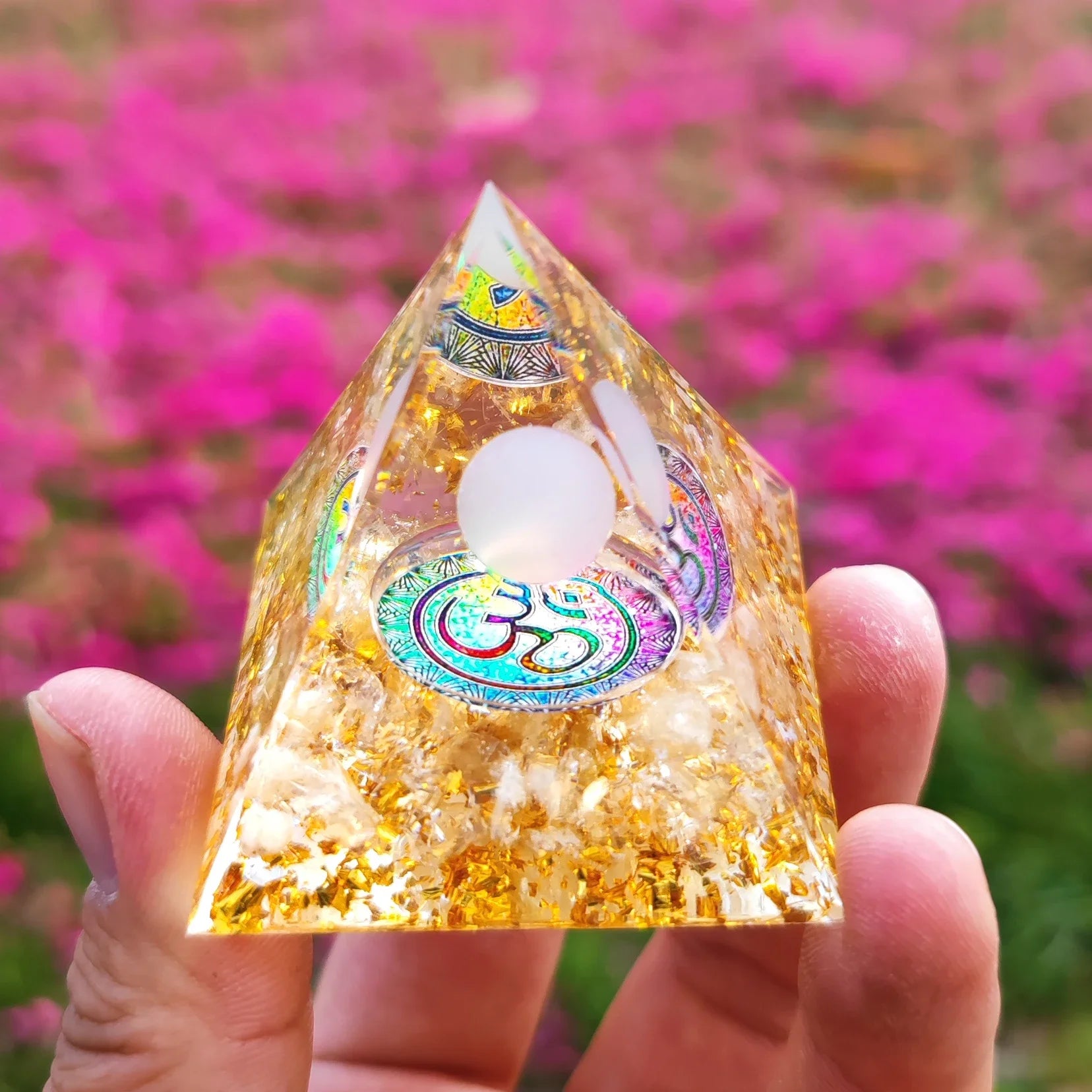 Healing Stones: Orgonite Pyramid Crystals - Healing Reiki Chakra Decor