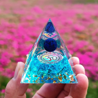 Healing Stones: Orgonite Pyramid Crystals - Healing Reiki Chakra Decor