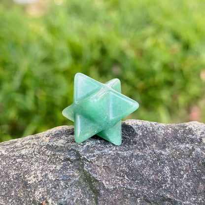 Healing Crystals: Natural Stone Merkaba Star - Sacred Meditation Energy Crystal