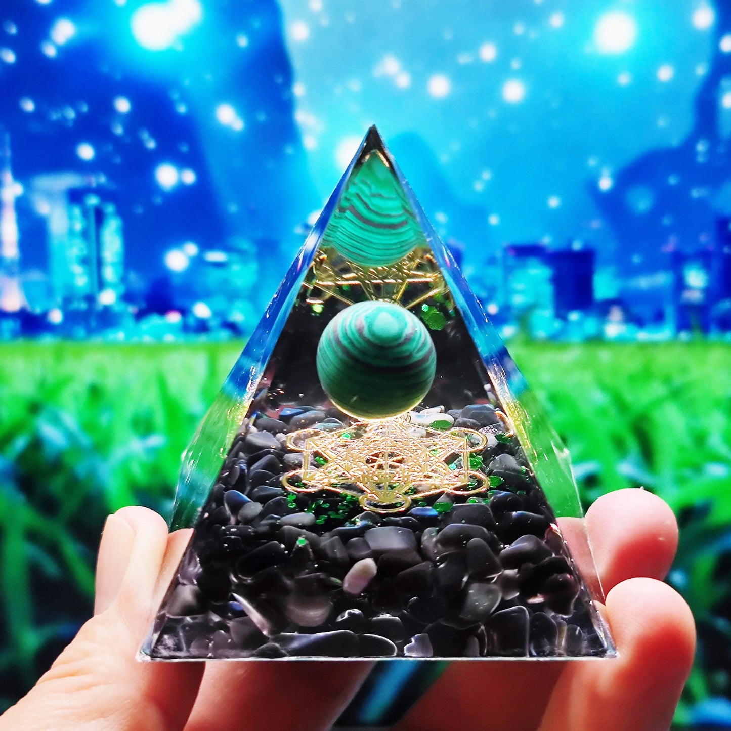 Healing Stones: Orgonite Pyramid Crystals - Healing Reiki Chakra Decor