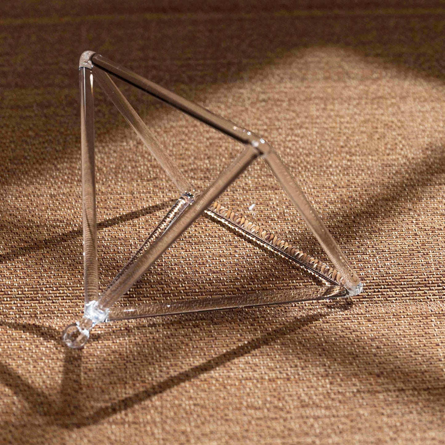 Hye-eun 3-9inch Clear Crystal Singing Pyramid Musical Instruments Sound Energy Healing Relaxation Yoga Meditation