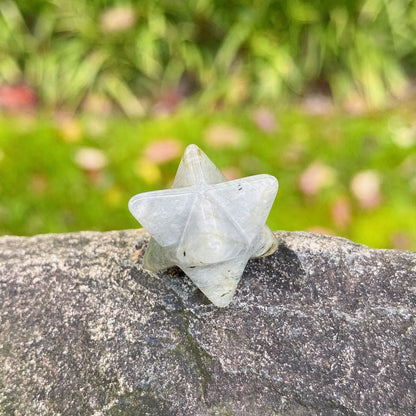 Healing Crystals: Natural Stone Merkaba Star - Sacred Meditation Energy Crystal